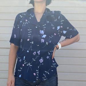 Flower button-up